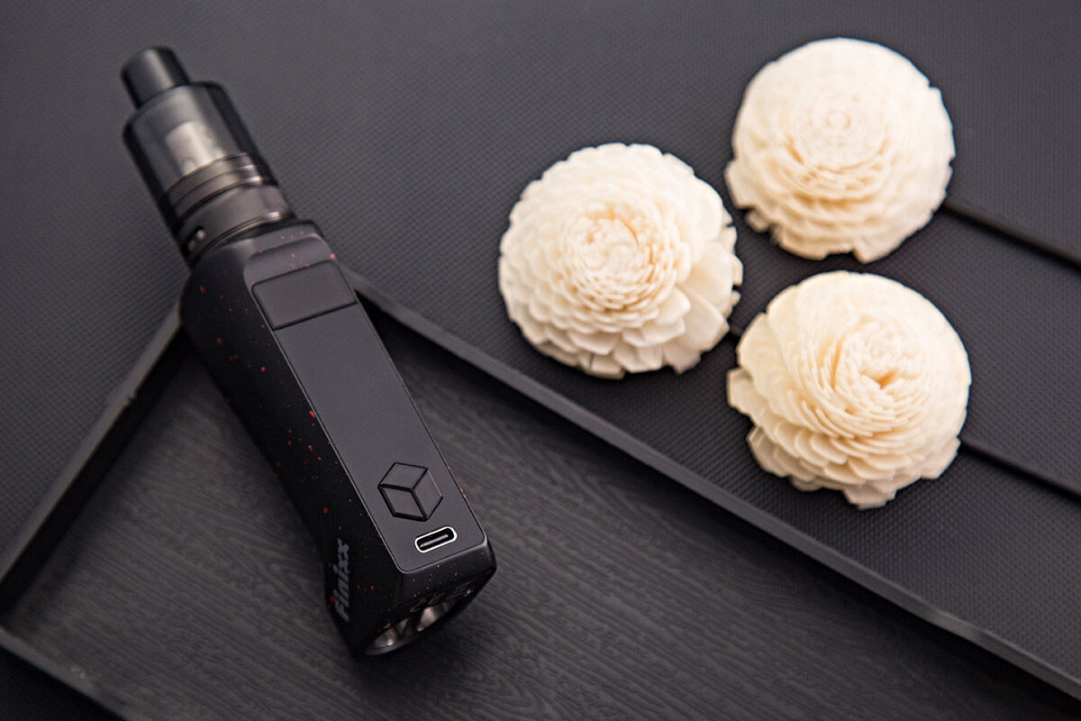*ABVERKAUF* E-Zigaretten Set ASPIRE Finixx 18650